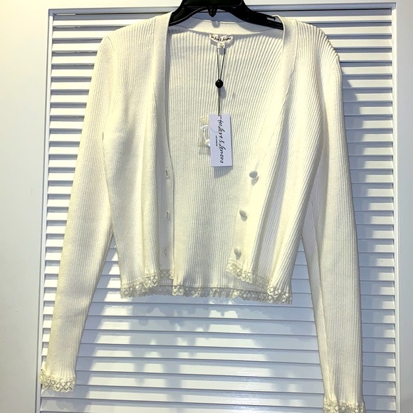 For love &lemons - White Cardigans - Picture 2 of 6